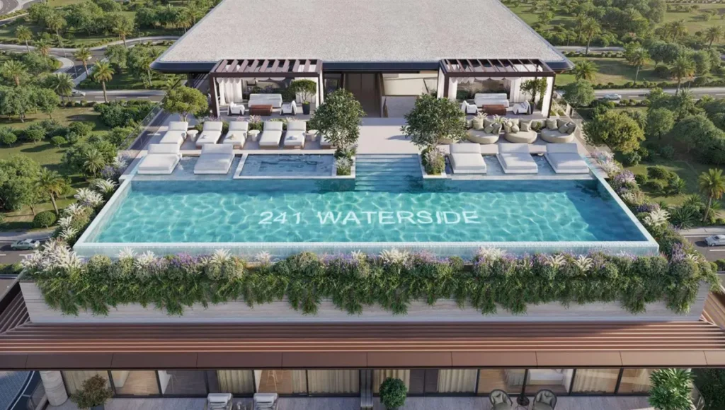 Rooftop Pool of 241 Waterside